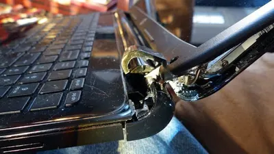 RESET - SKLEP SERWIS LAPTOPÓW KOMPUTEROWY - NAPRAWA - SPRZEDAŻ